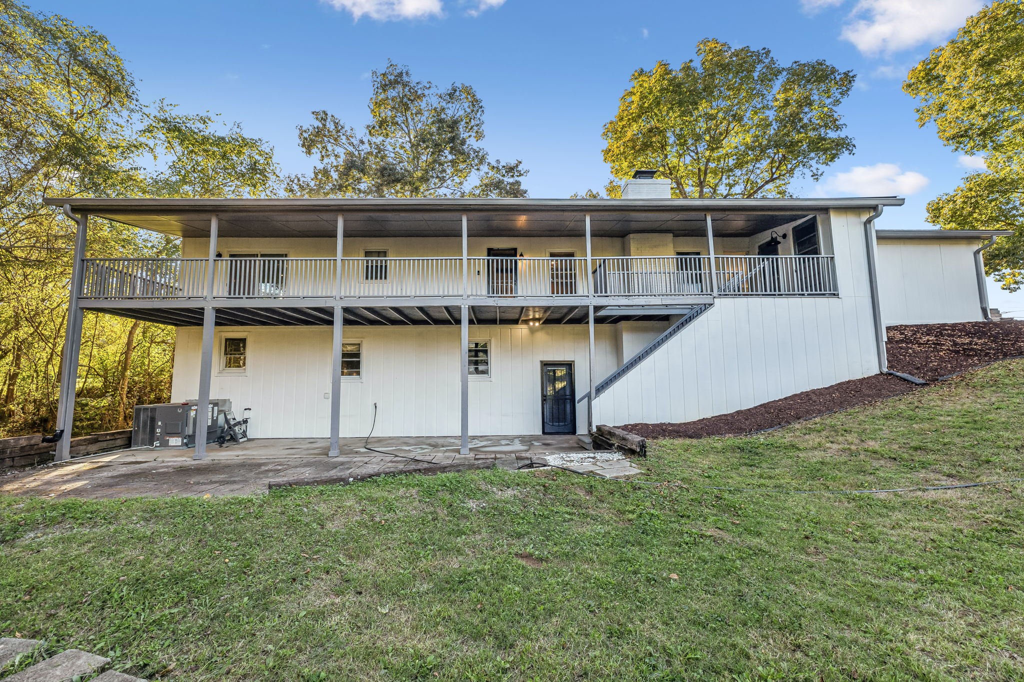 309 Kingwood Ln