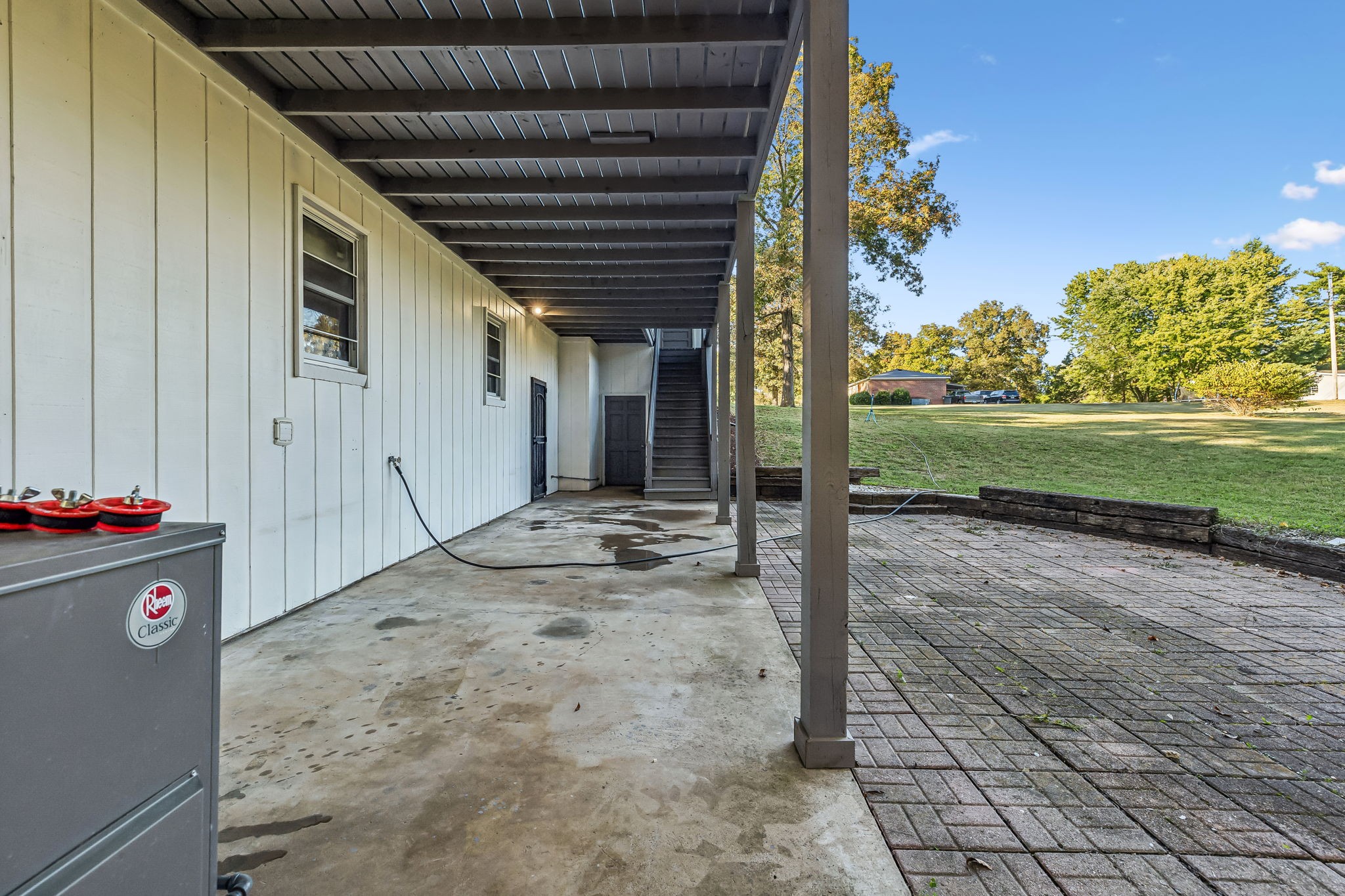 309 Kingwood Ln