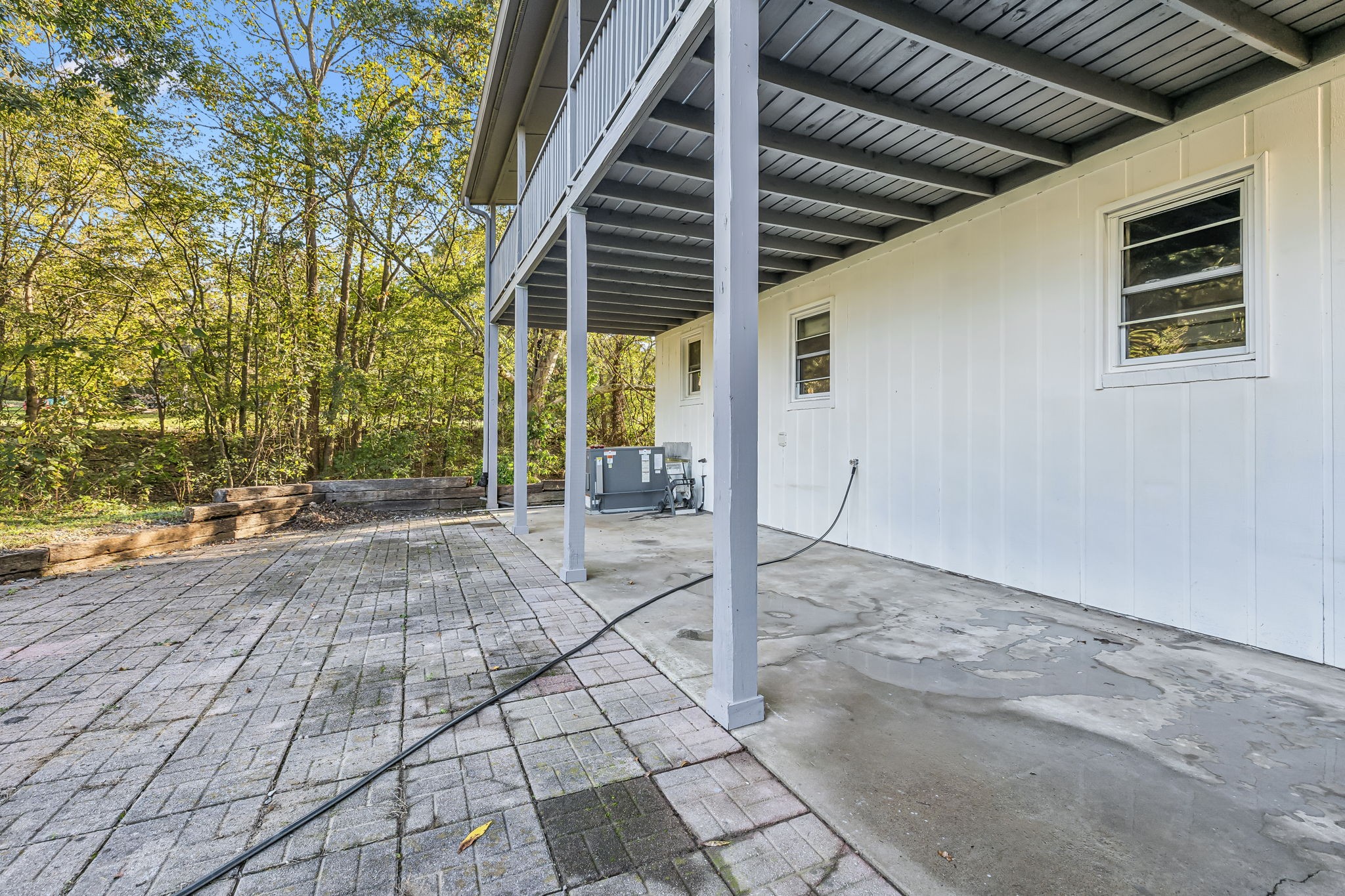 309 Kingwood Ln
