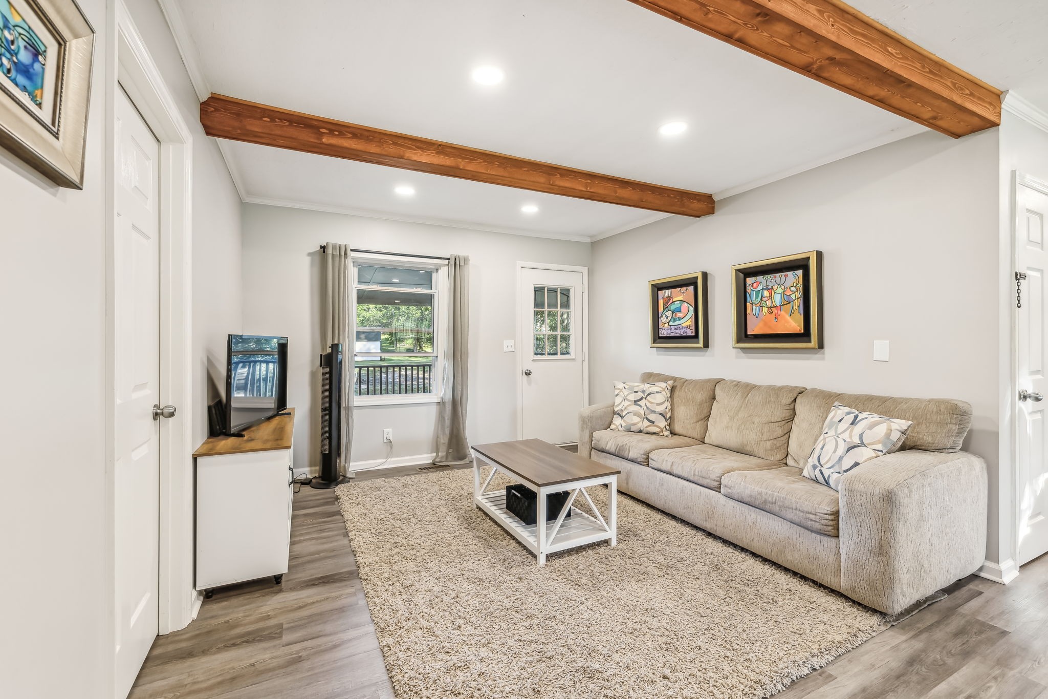 309 Kingwood Ln