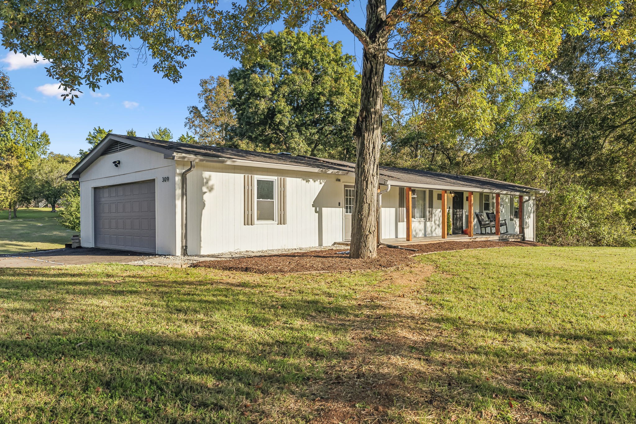 309 Kingwood Ln