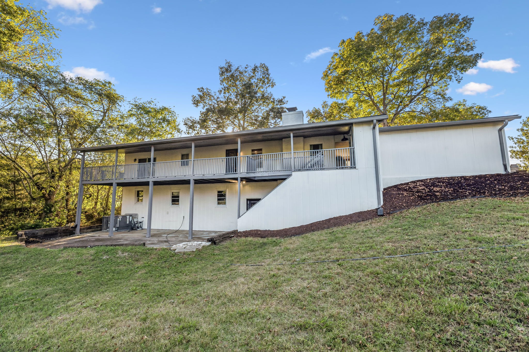 309 Kingwood Ln