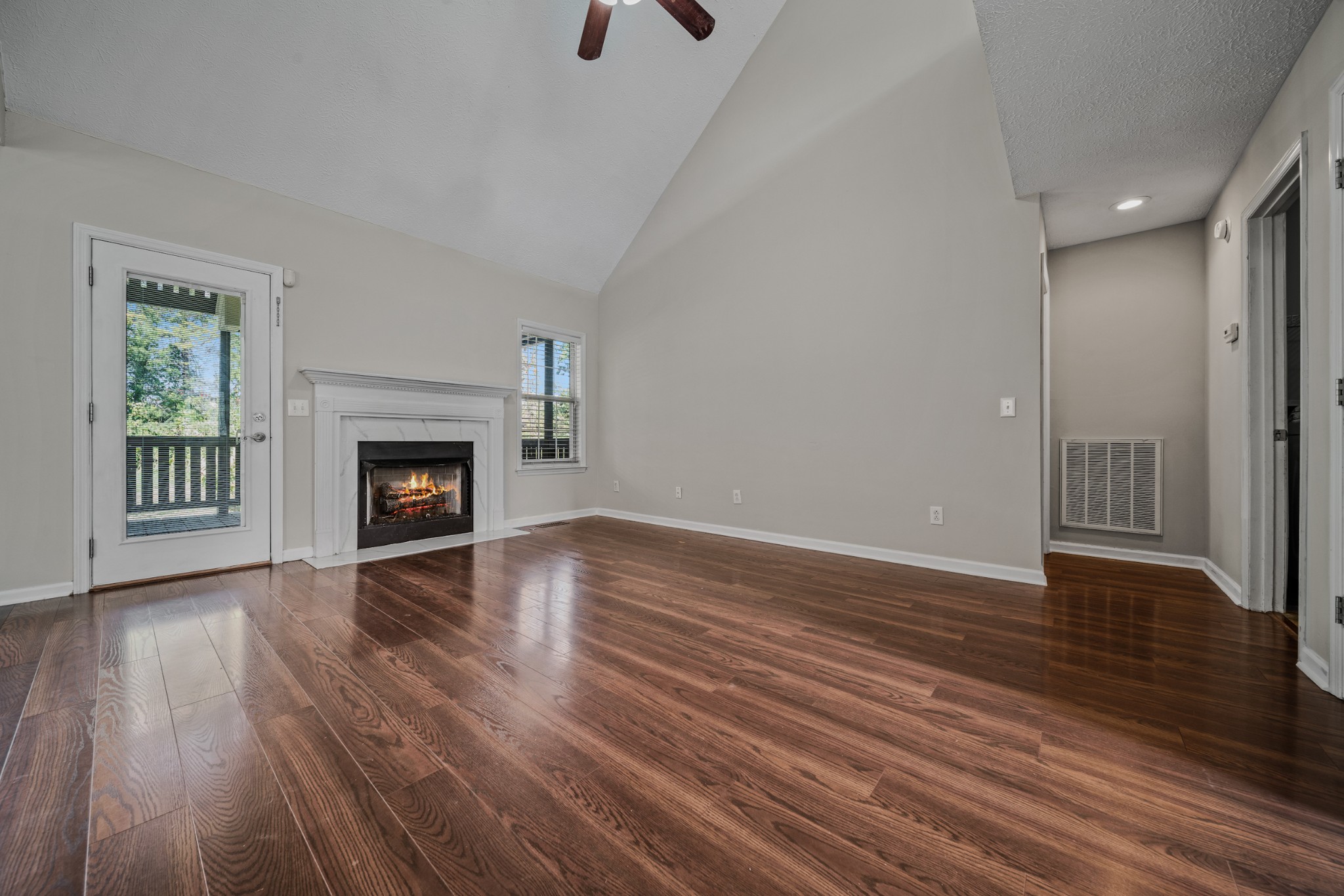 535 Woodland Hills Dr