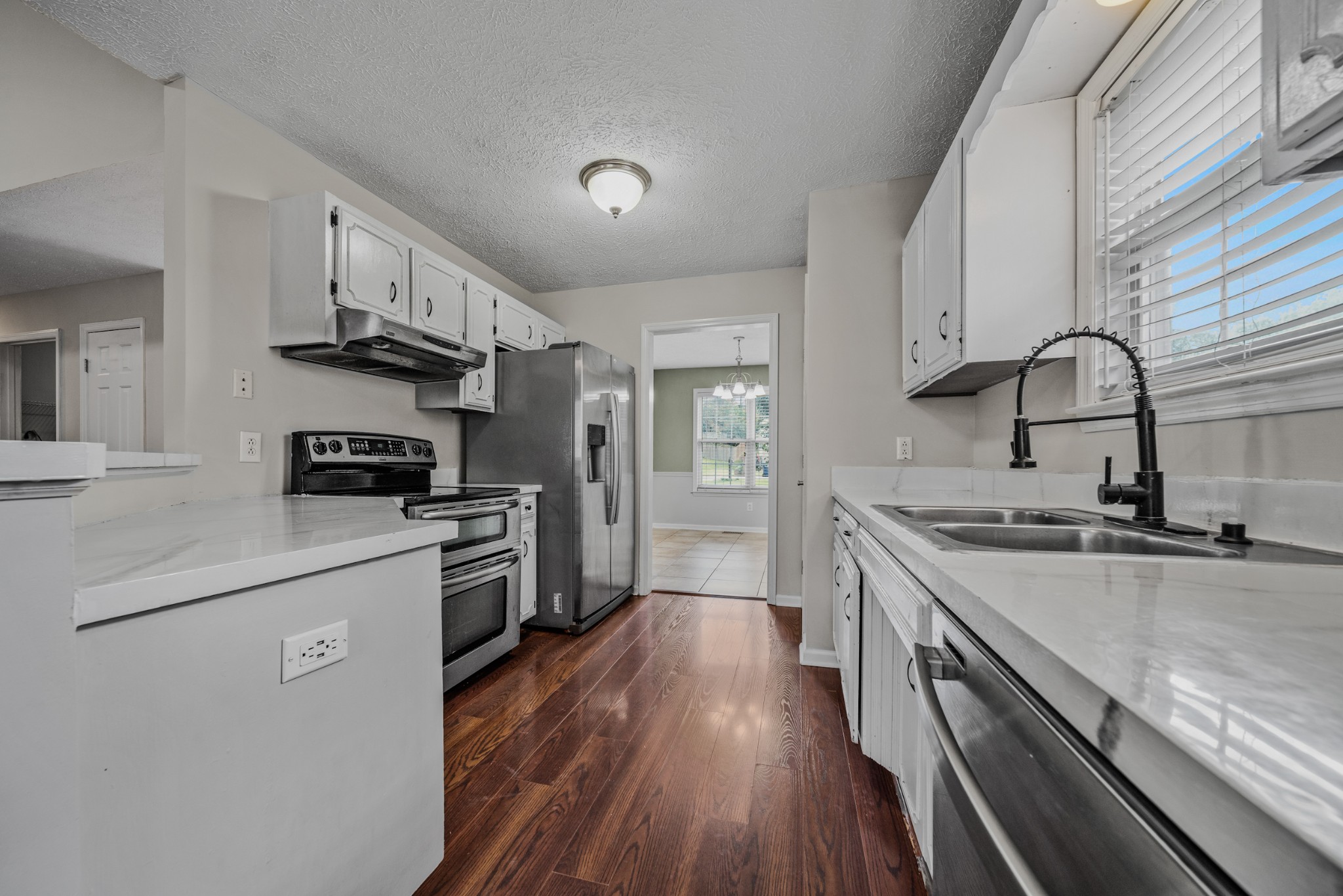 535 Woodland Hills Dr