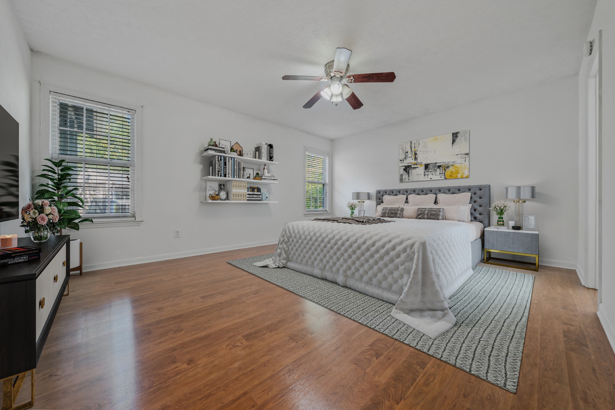 535 Woodland Hills Dr