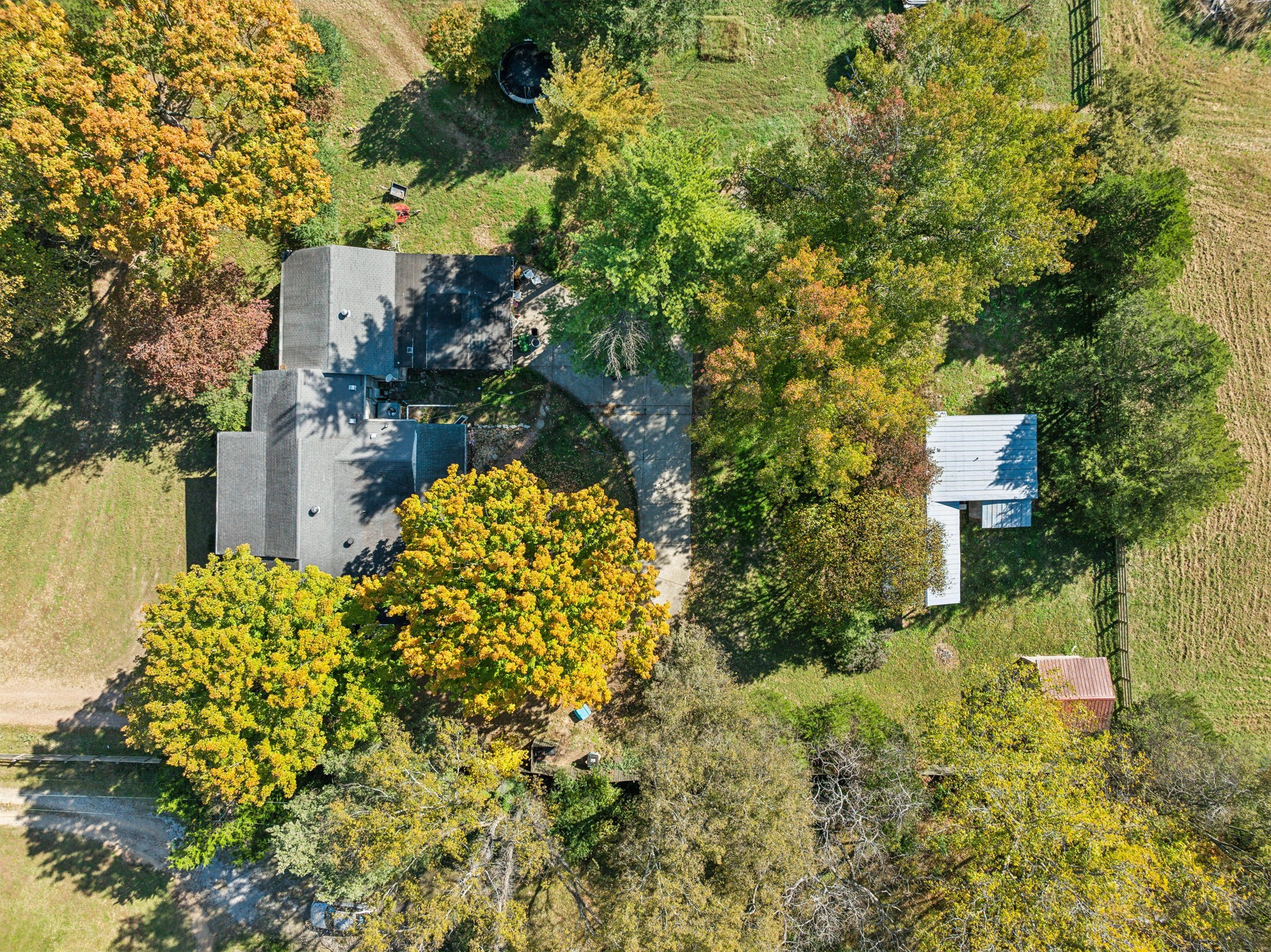 285 Haywood Ln