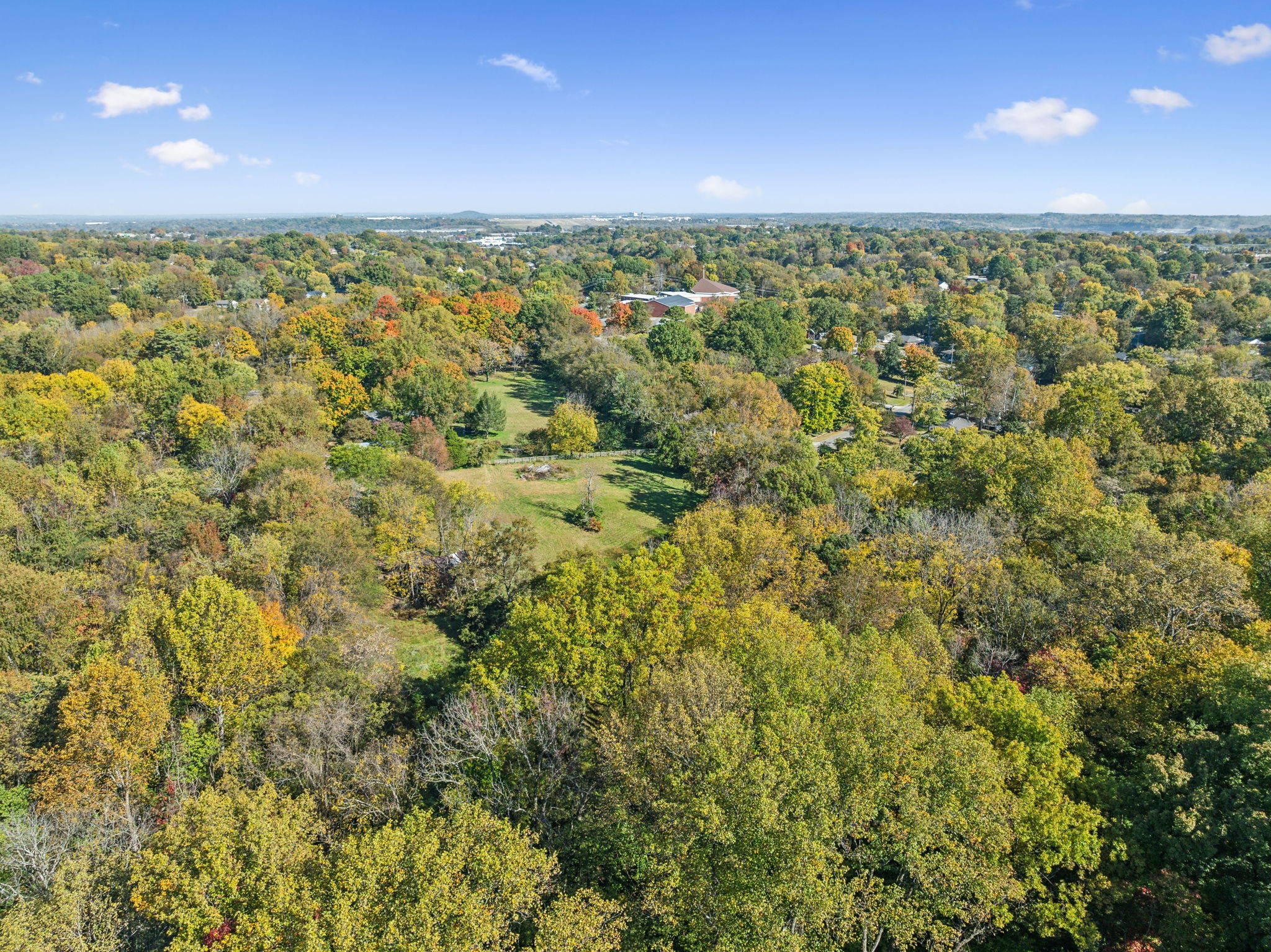 285 Haywood Ln