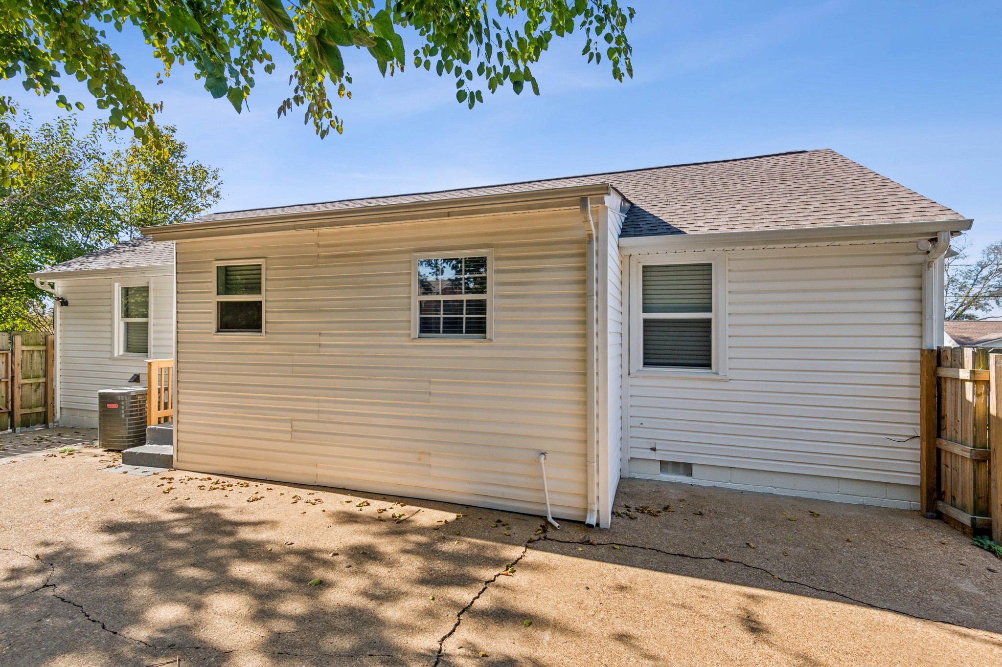 2622 Delk Ave