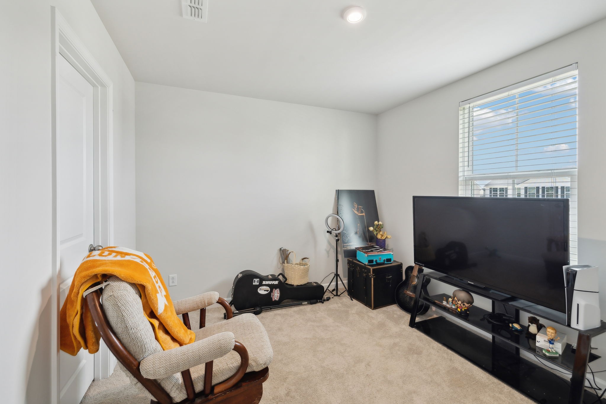 5421 Walnut Chase Dr