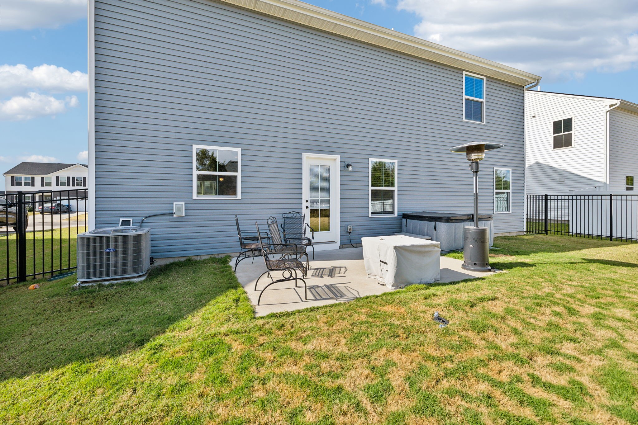 5421 Walnut Chase Dr