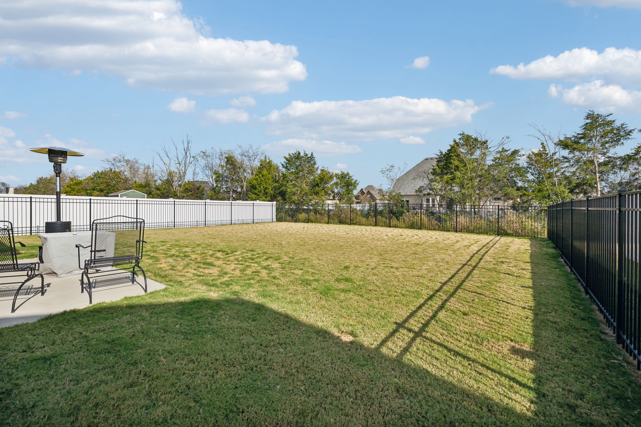 5421 Walnut Chase Dr