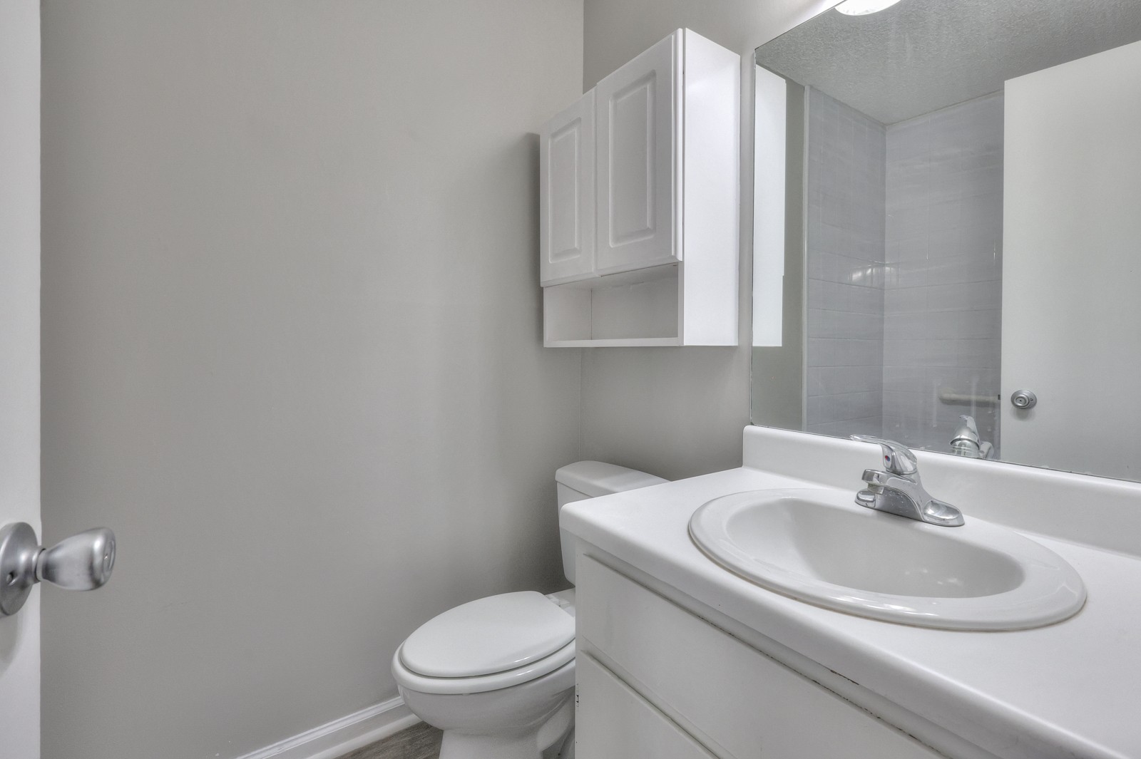 736 Ridgeview Ct