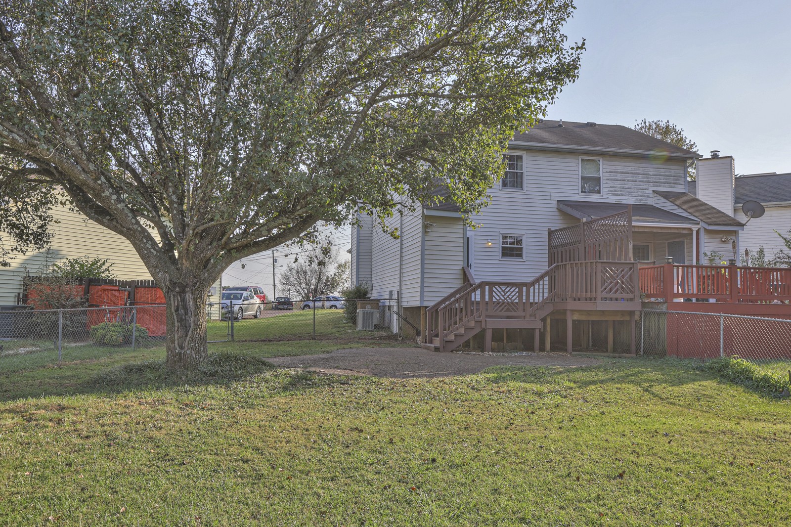 736 Ridgeview Ct