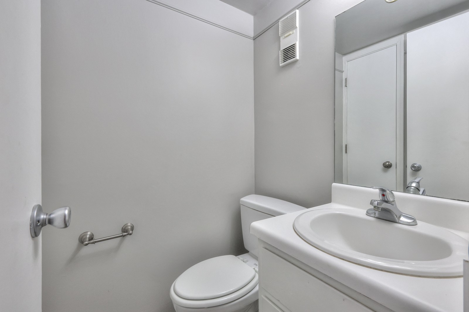 736 Ridgeview Ct