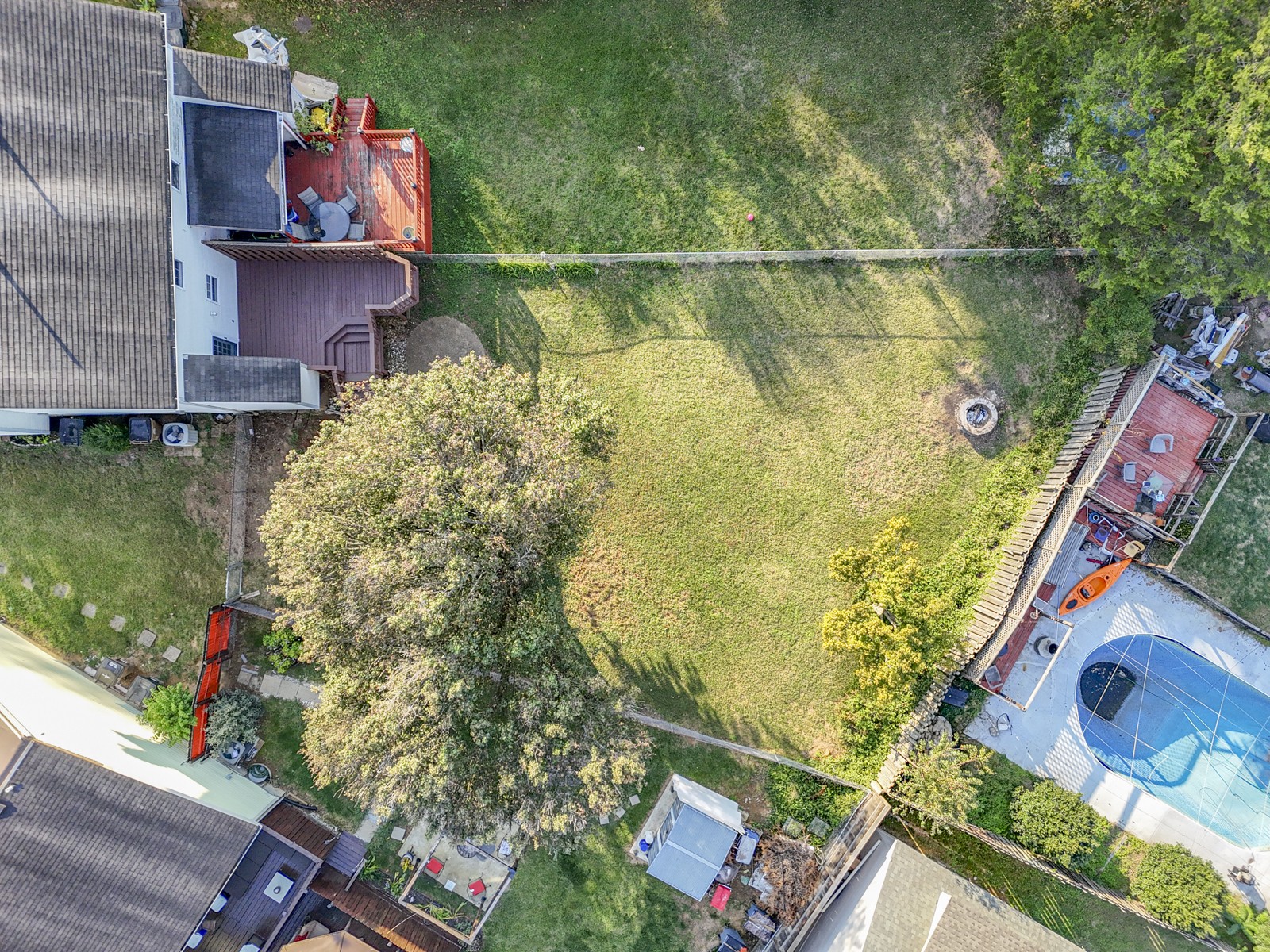 736 Ridgeview Ct