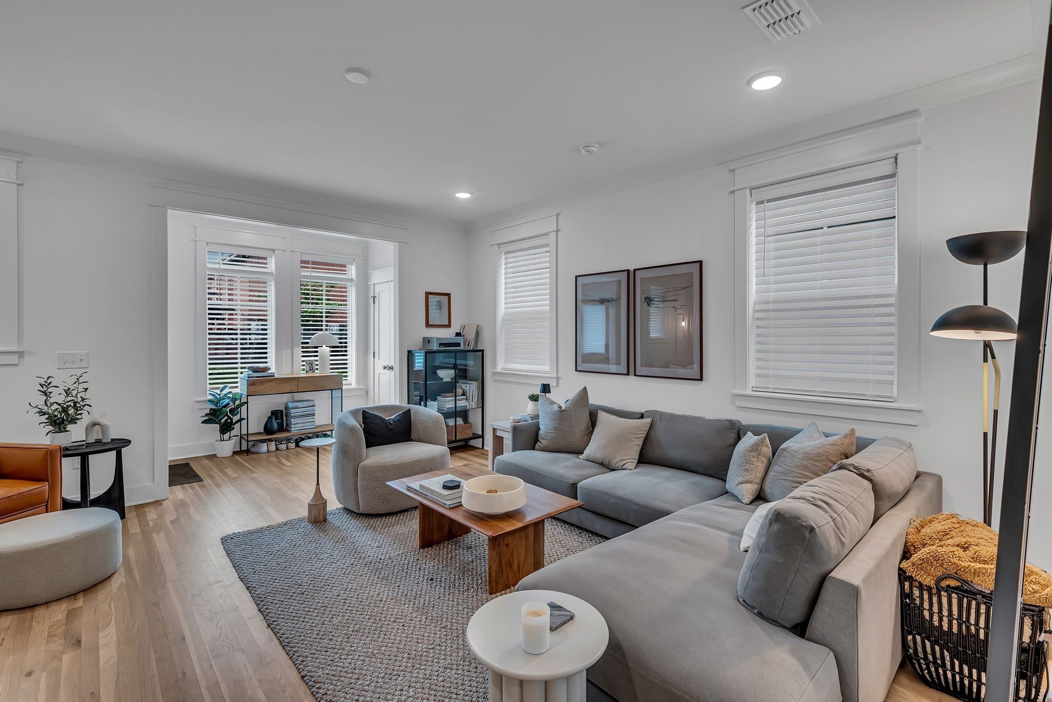 415 High St