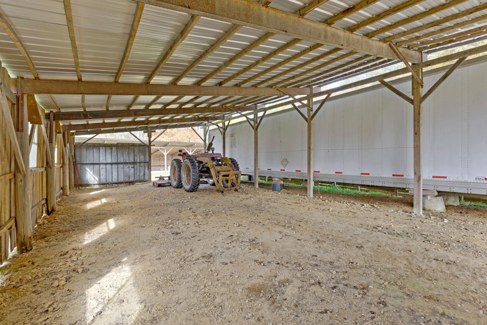 1608 Sweetwater Rd