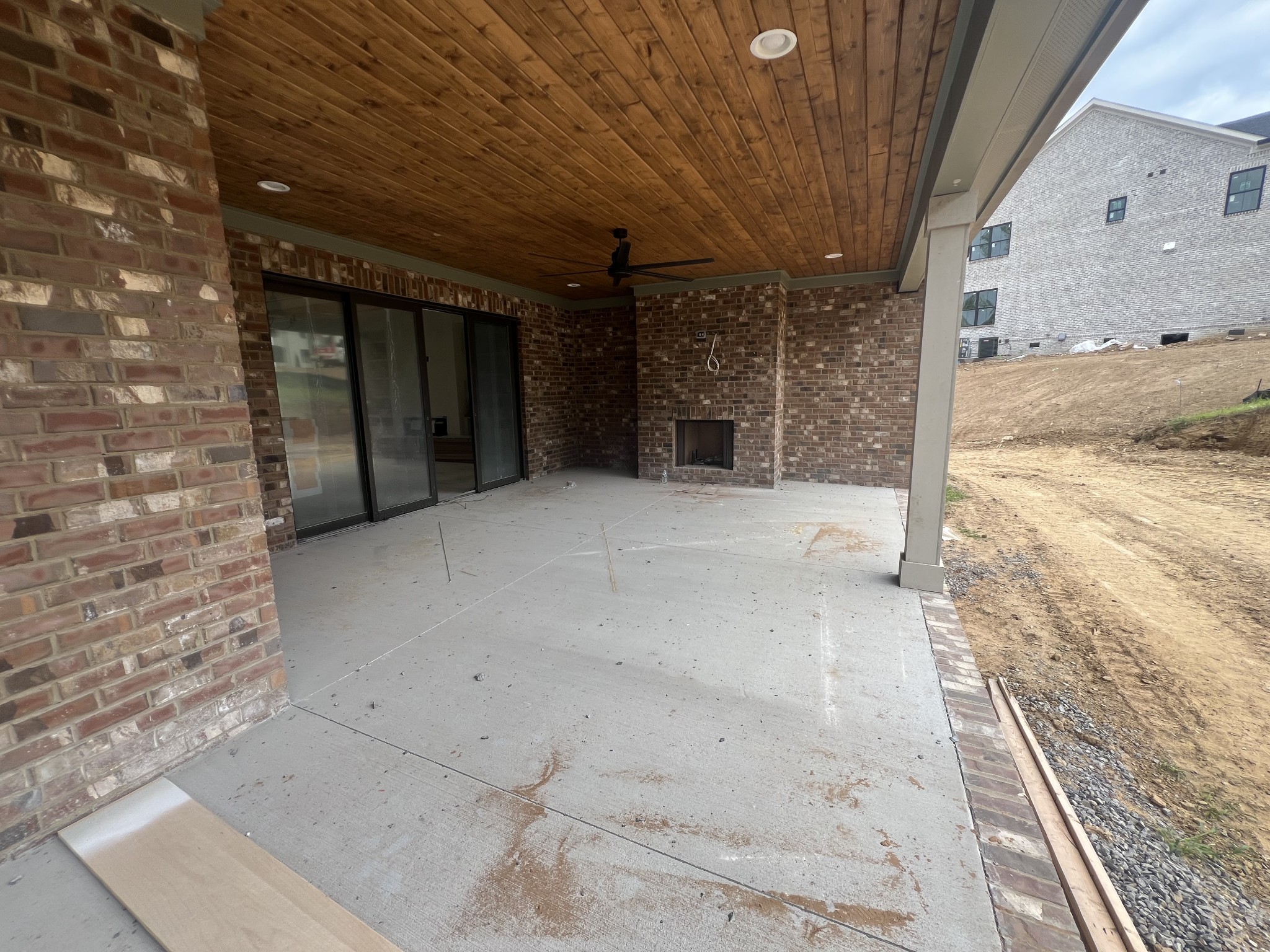 1674 Geralds Dr
