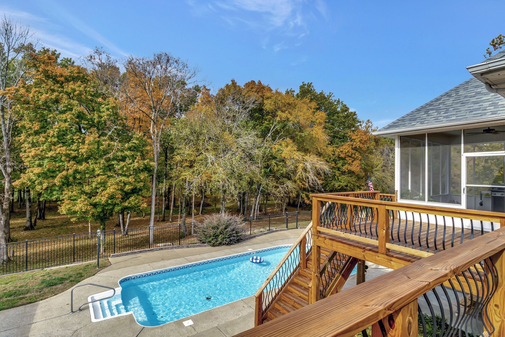 2240 Shannon Dr