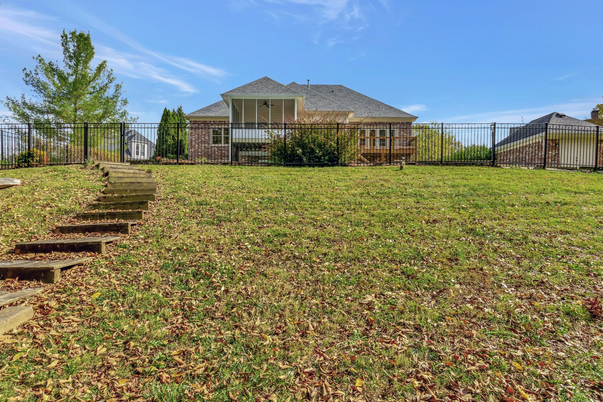 2240 Shannon Dr
