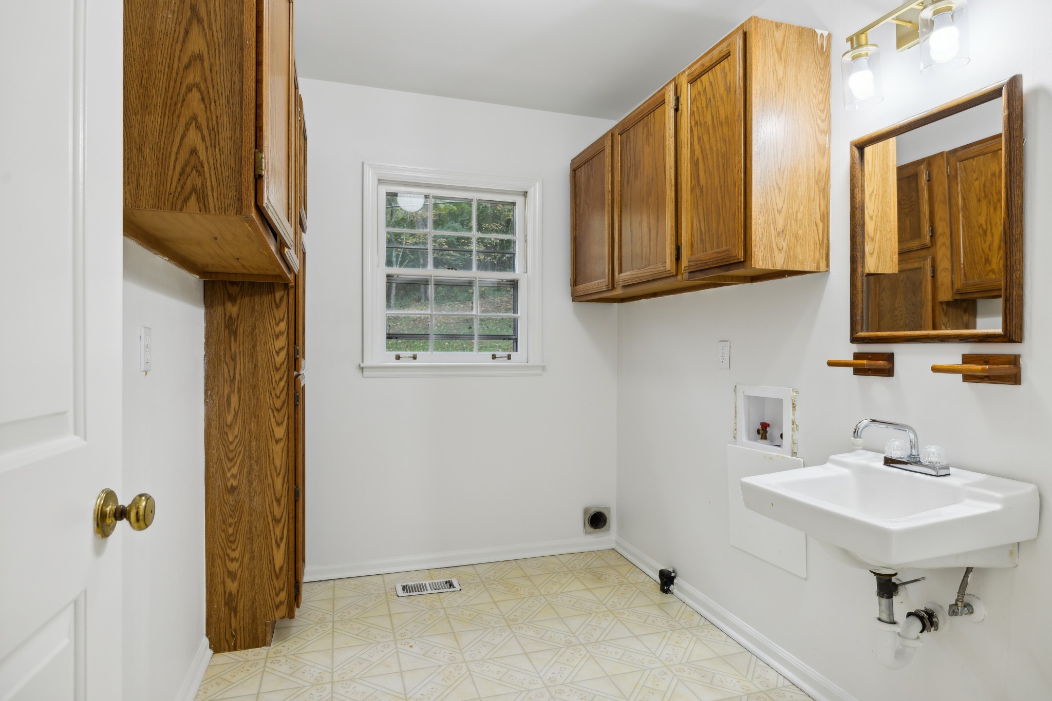 5349 Green Valley Ct