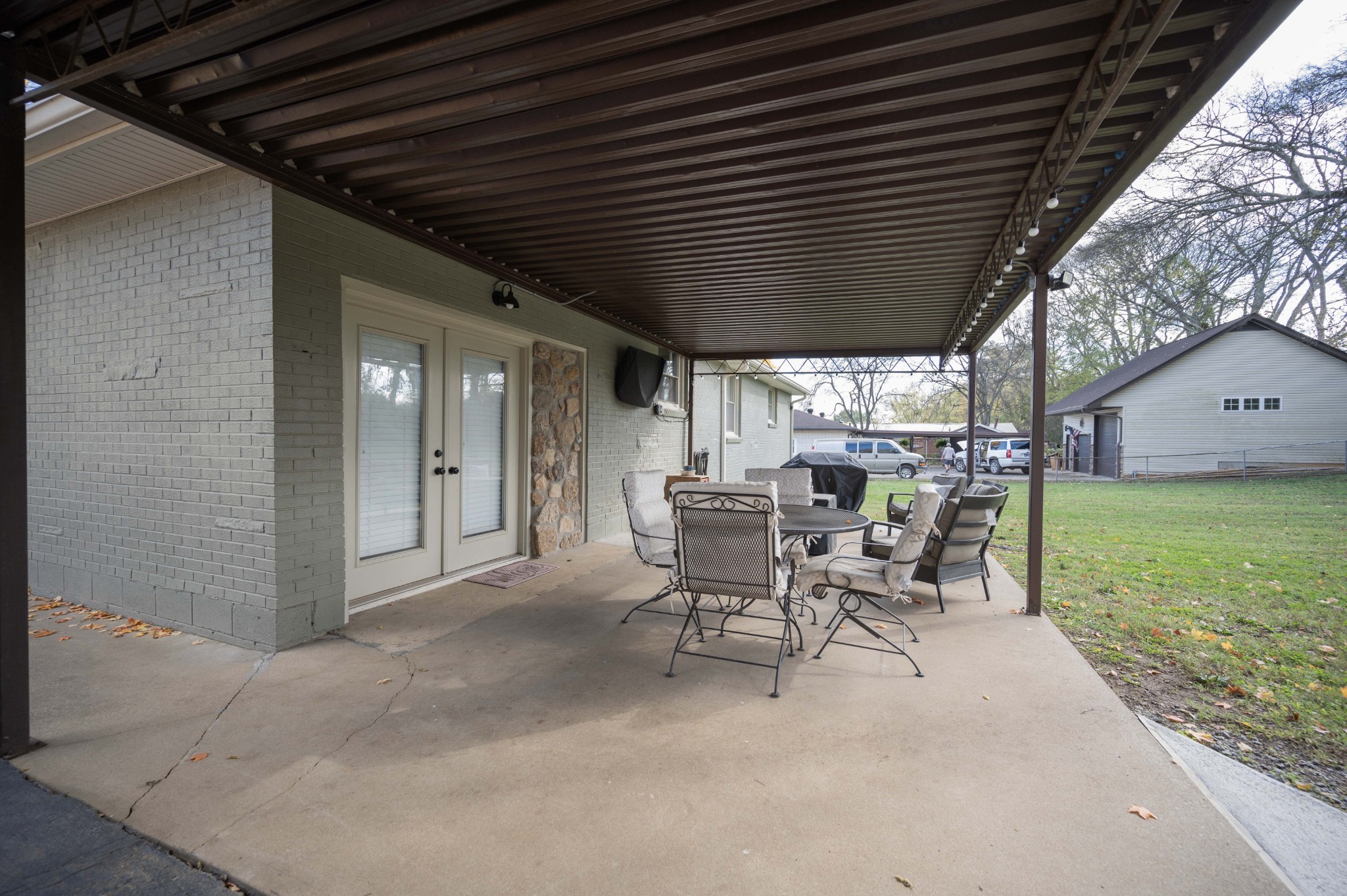 118 Hutchinson Dr