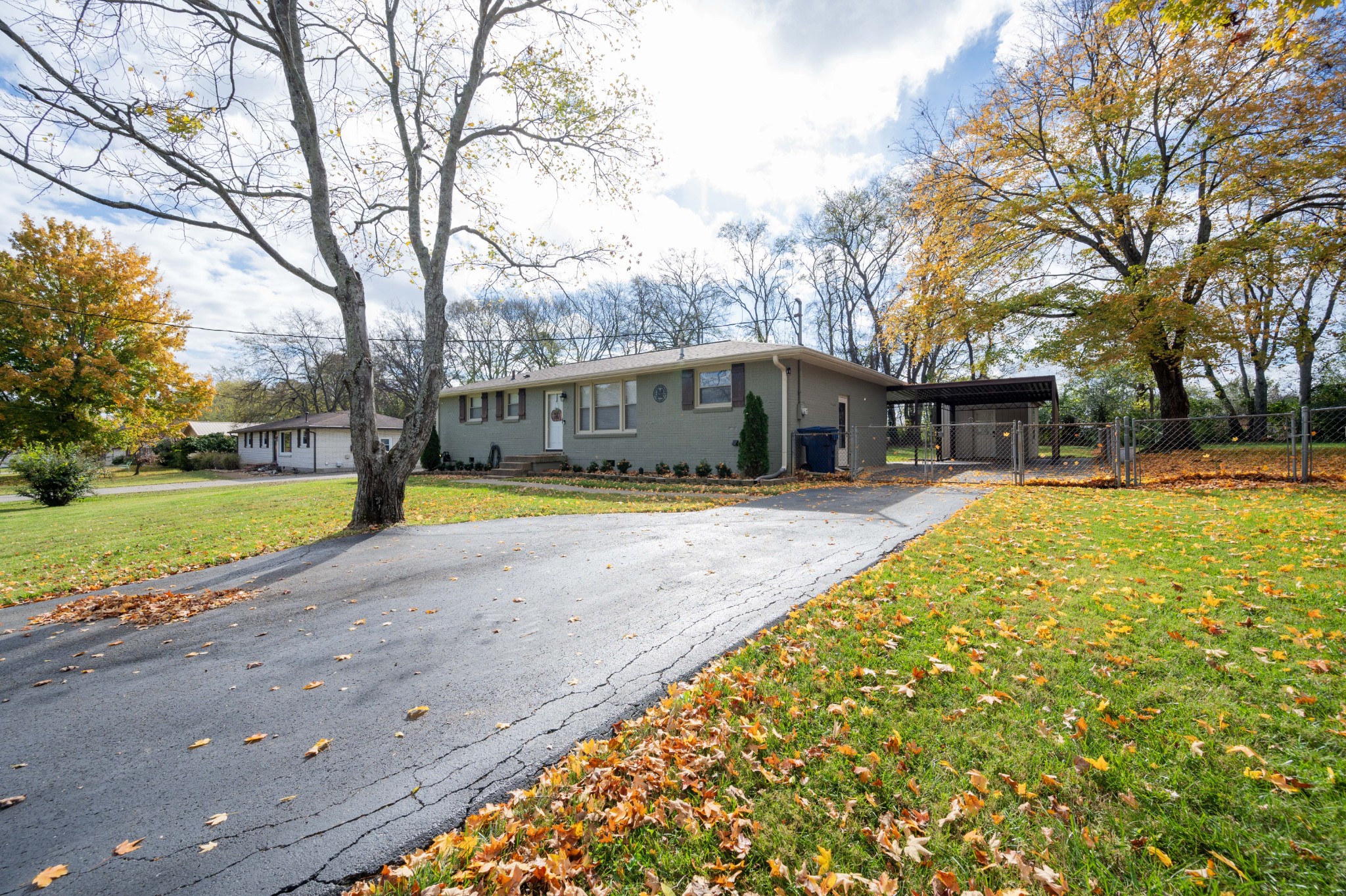 118 Hutchinson Dr