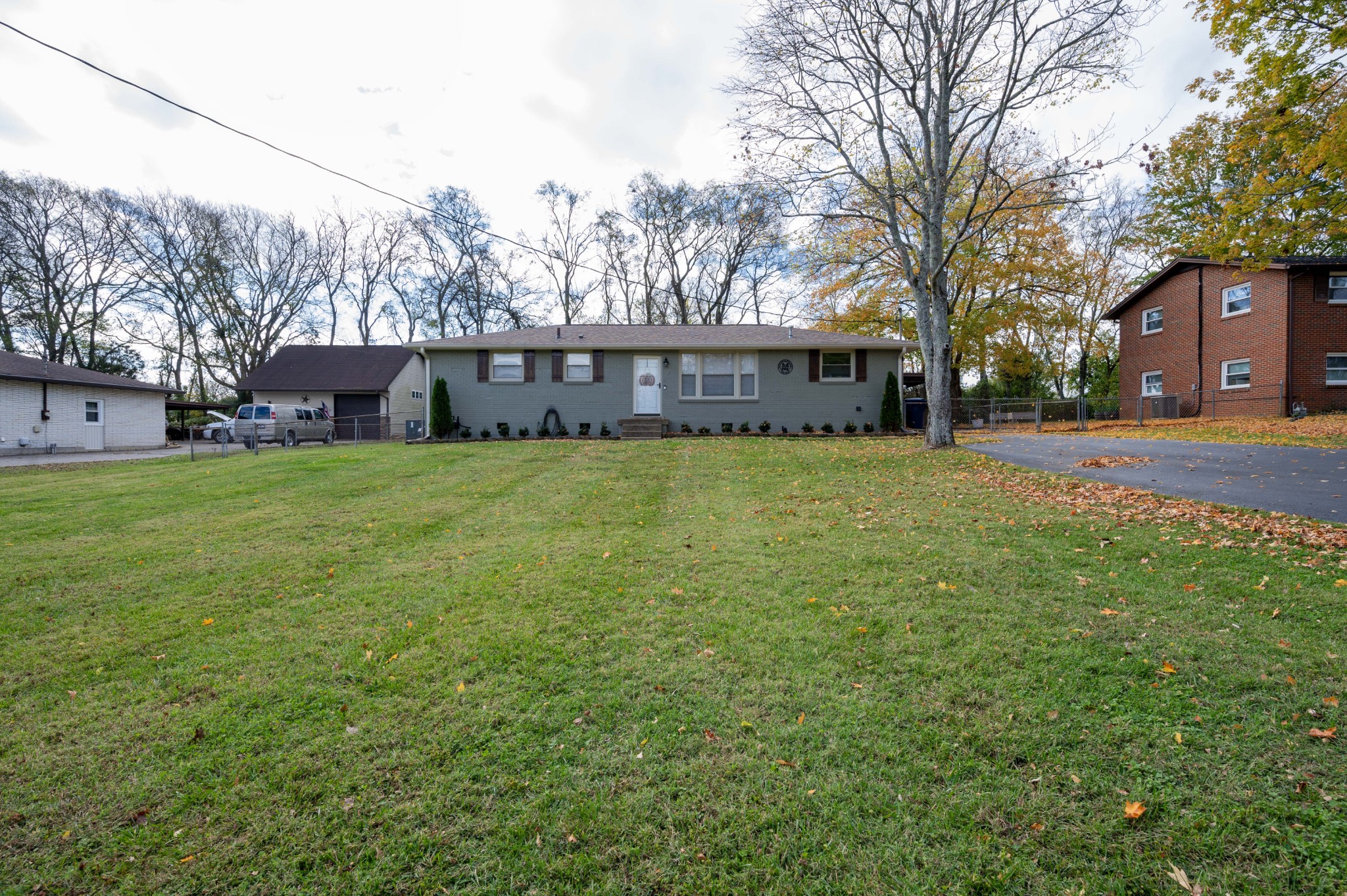 118 Hutchinson Dr