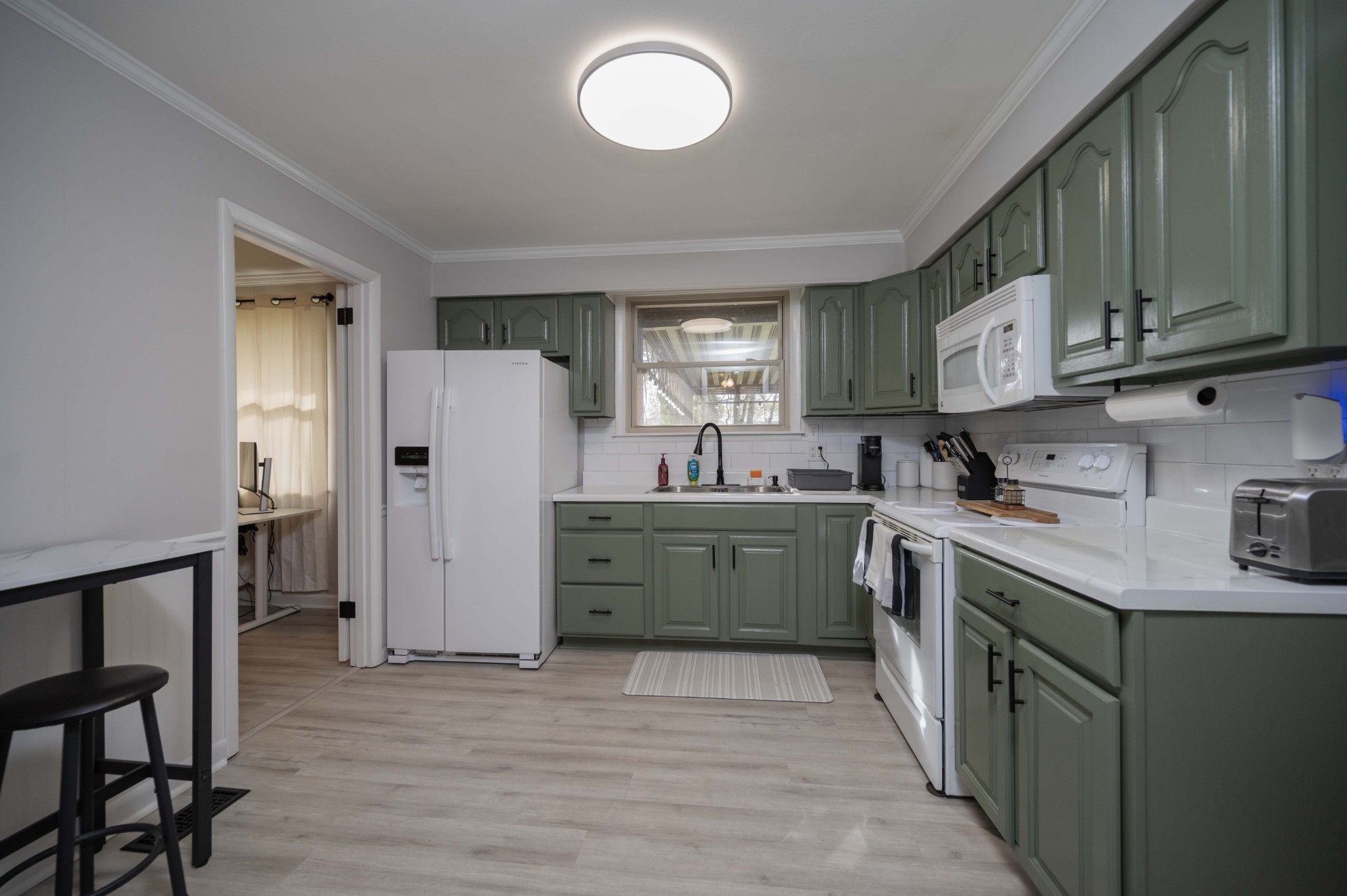 118 Hutchinson Dr