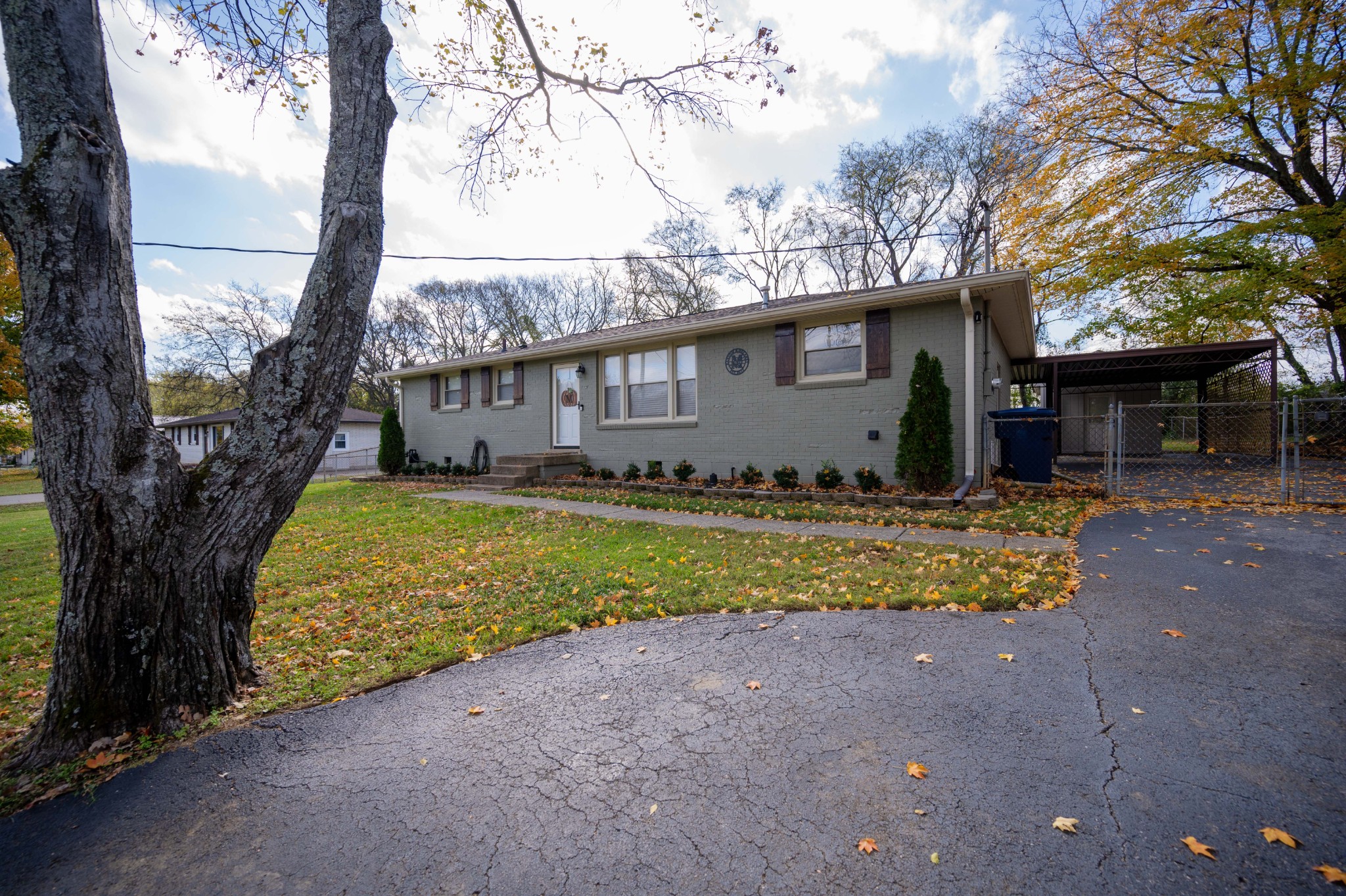 118 Hutchinson Dr