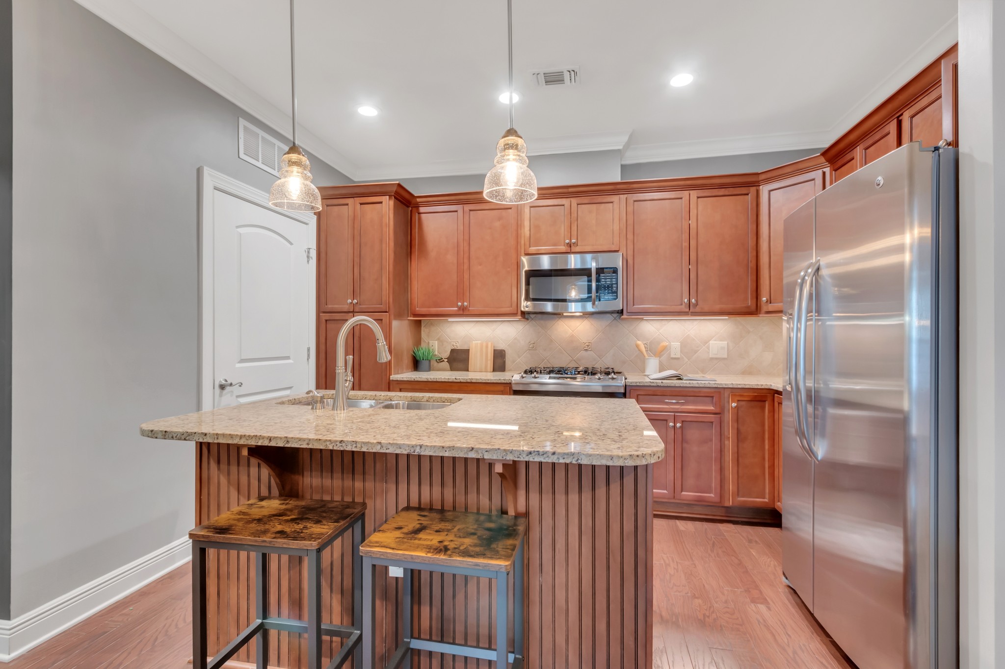 634 Grant Park Ct