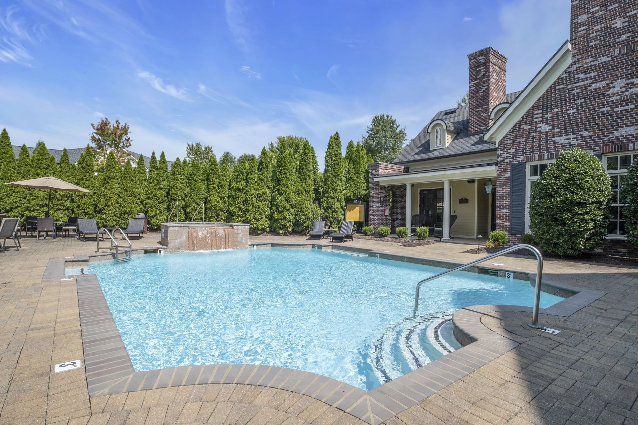 634 Grant Park Ct