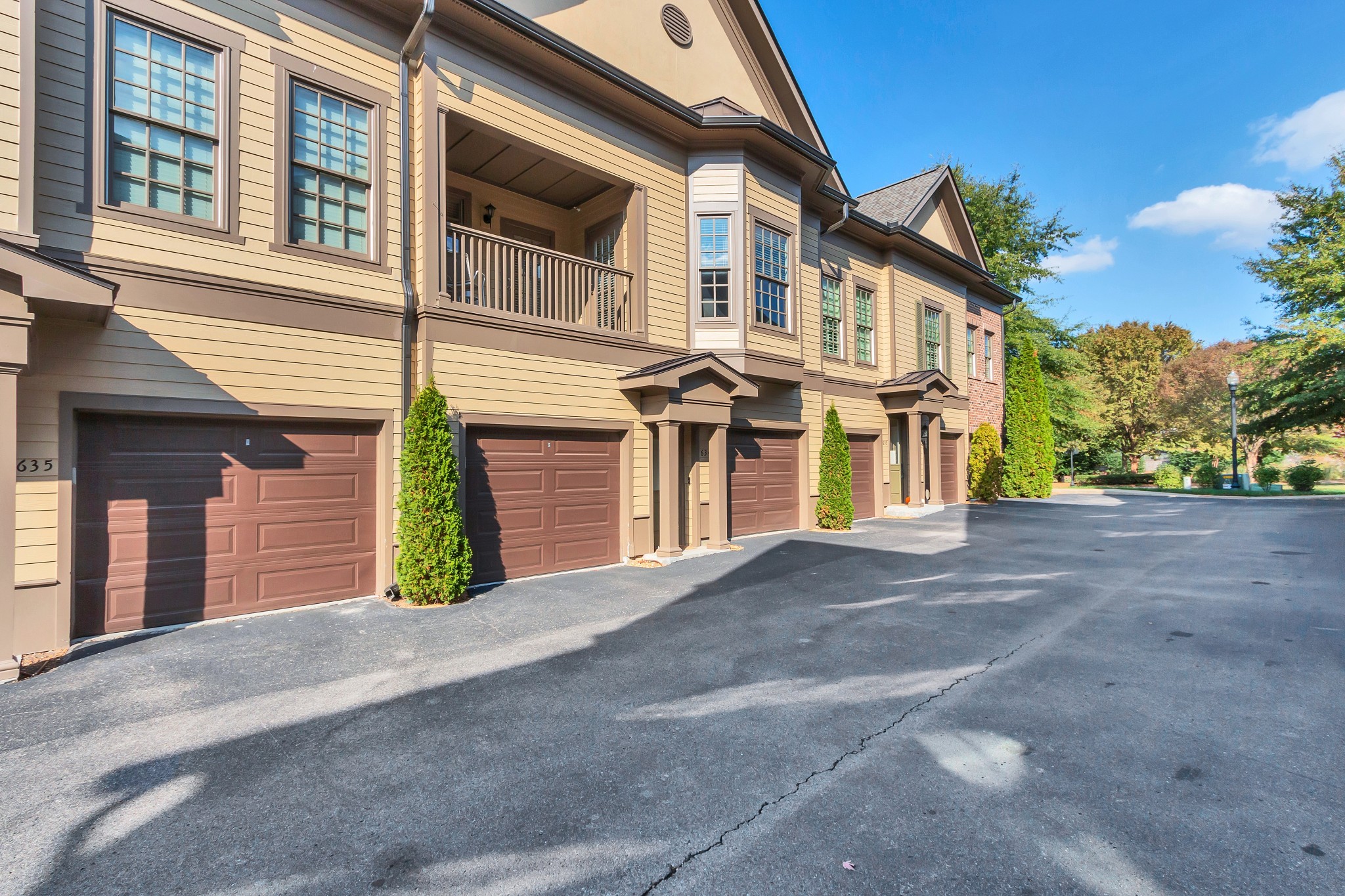 634 Grant Park Ct