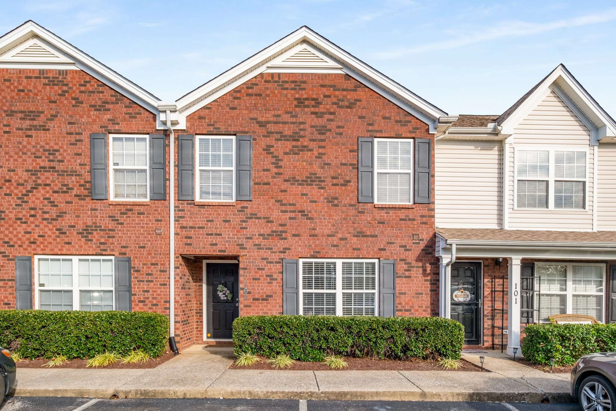 102 Wolverine Ct