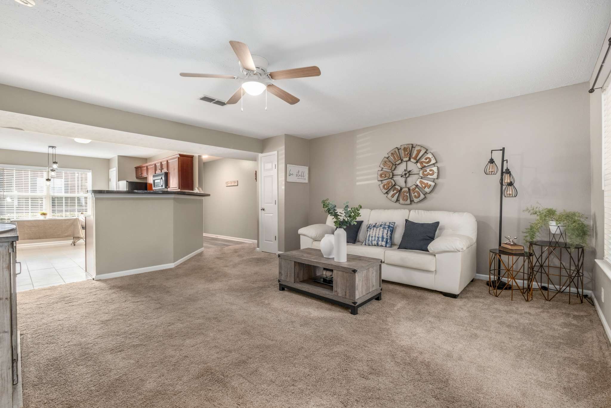 102 Wolverine Ct