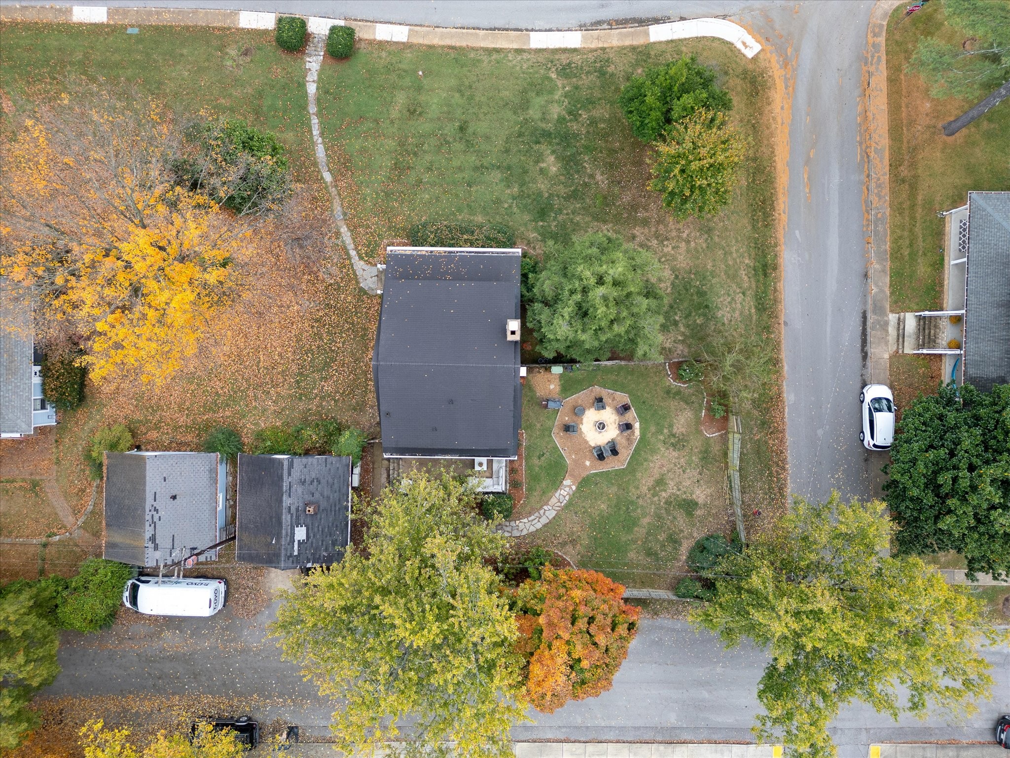 1204 Riverside Rd