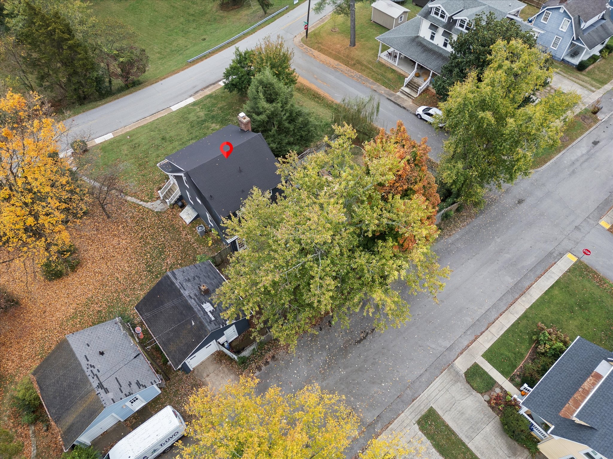 1204 Riverside Rd