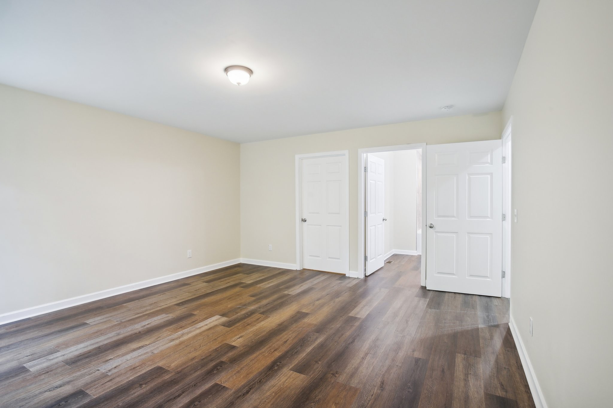 535 Fairlane Dr