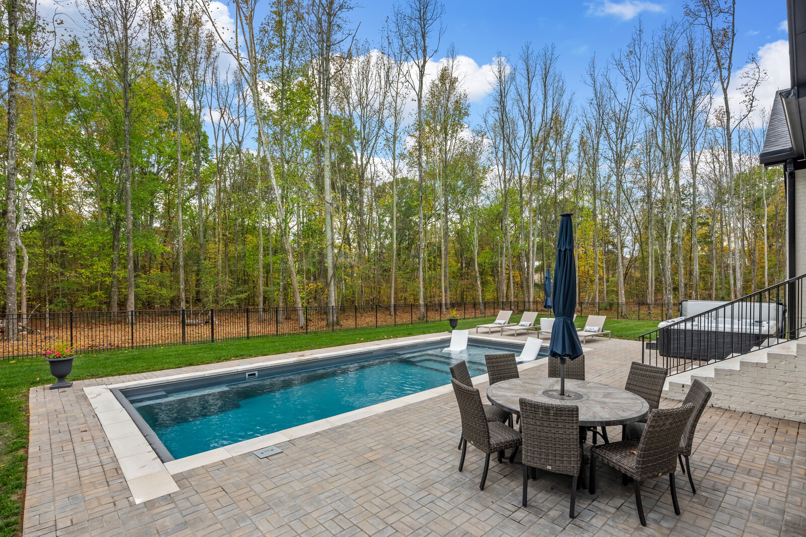 4808 Torquay Ct