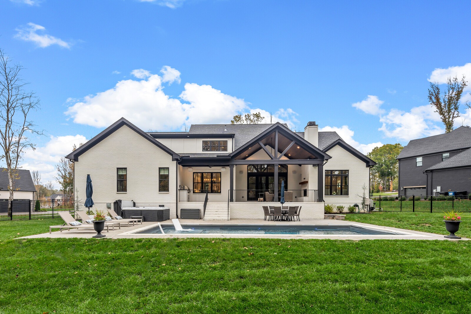 4808 Torquay Ct