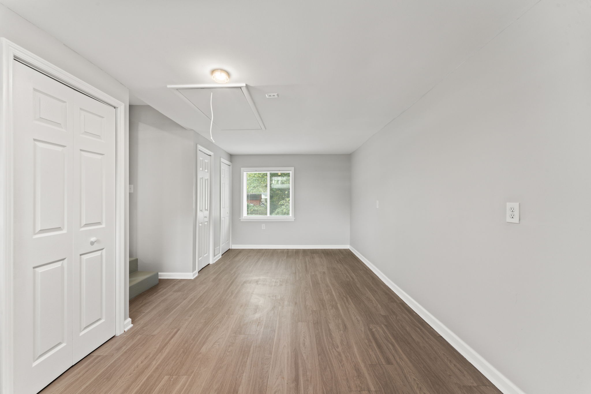 1107 W Northfield Blvd