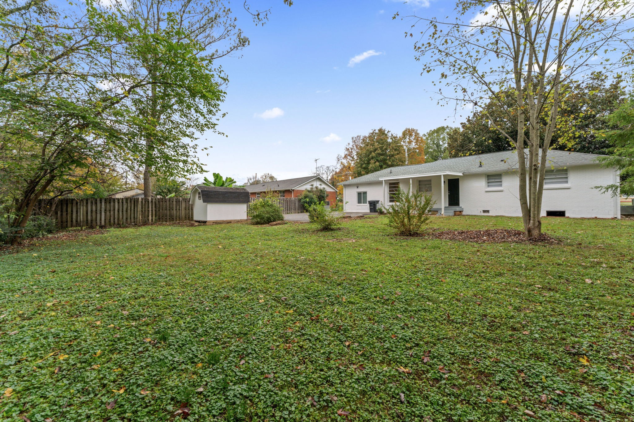 1107 W Northfield Blvd