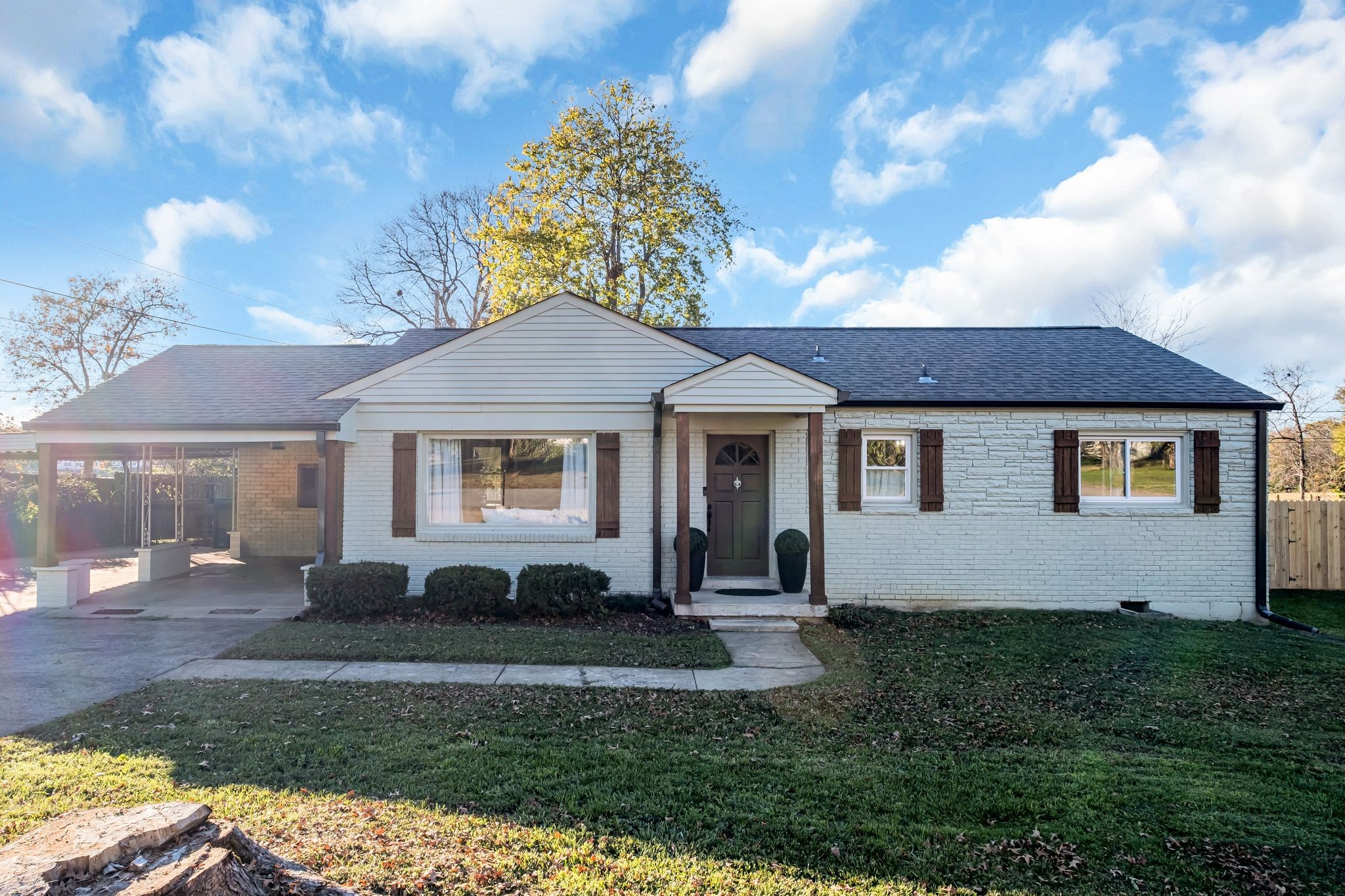 212 Armory Dr