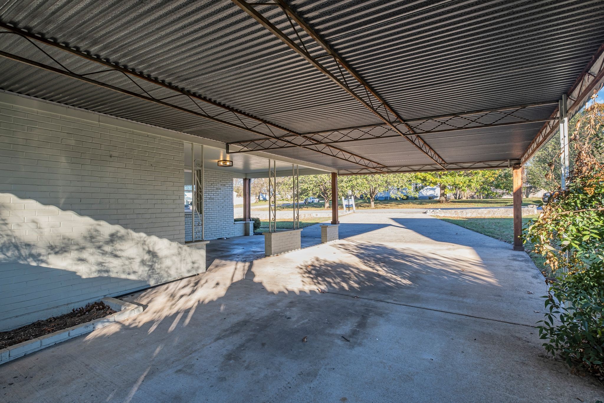 212 Armory Dr