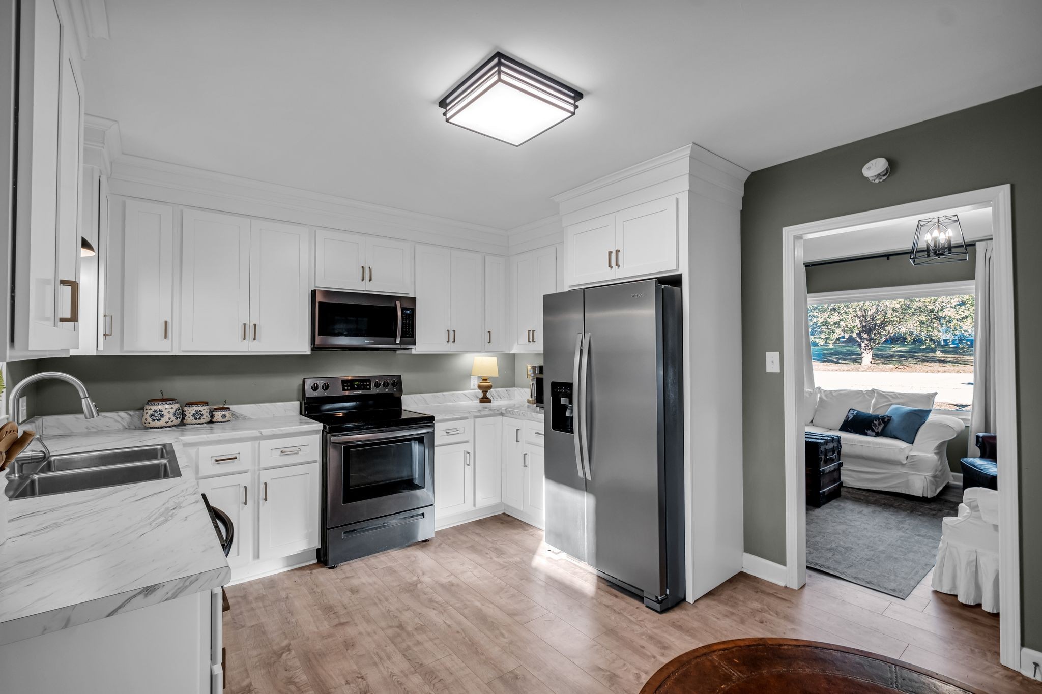 212 Armory Dr