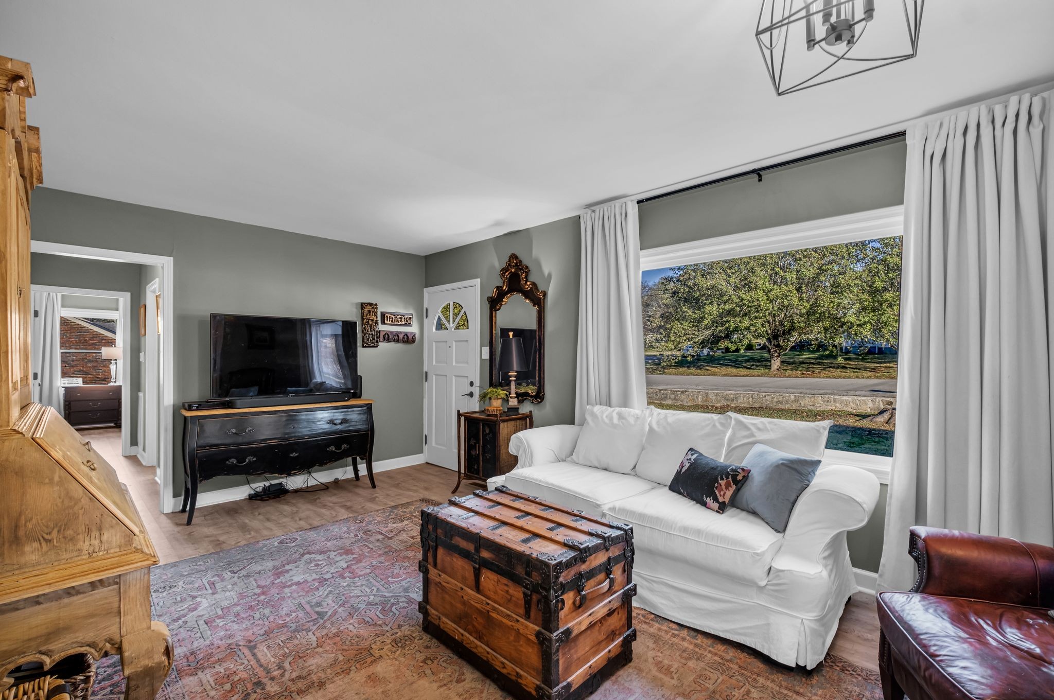 212 Armory Dr
