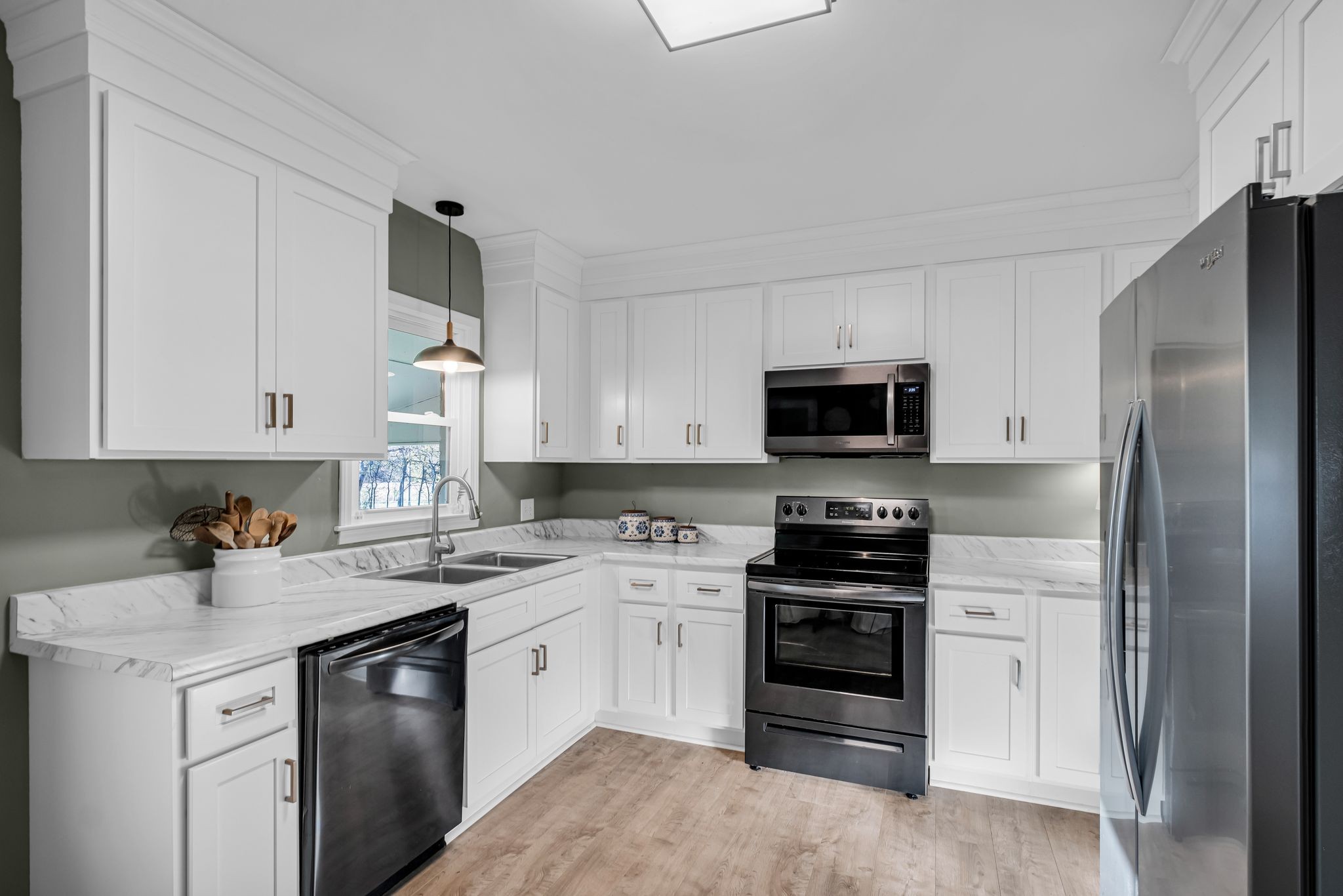 212 Armory Dr