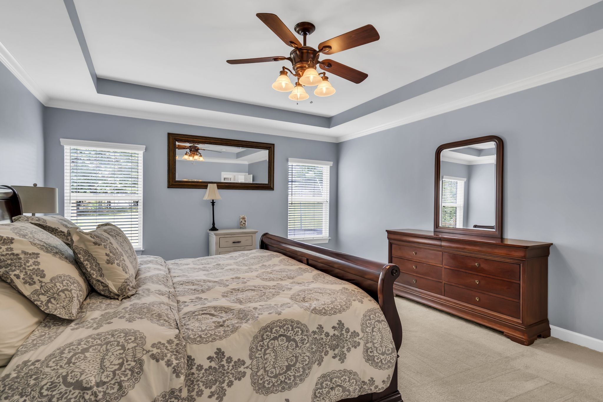 1306 Slade Ct