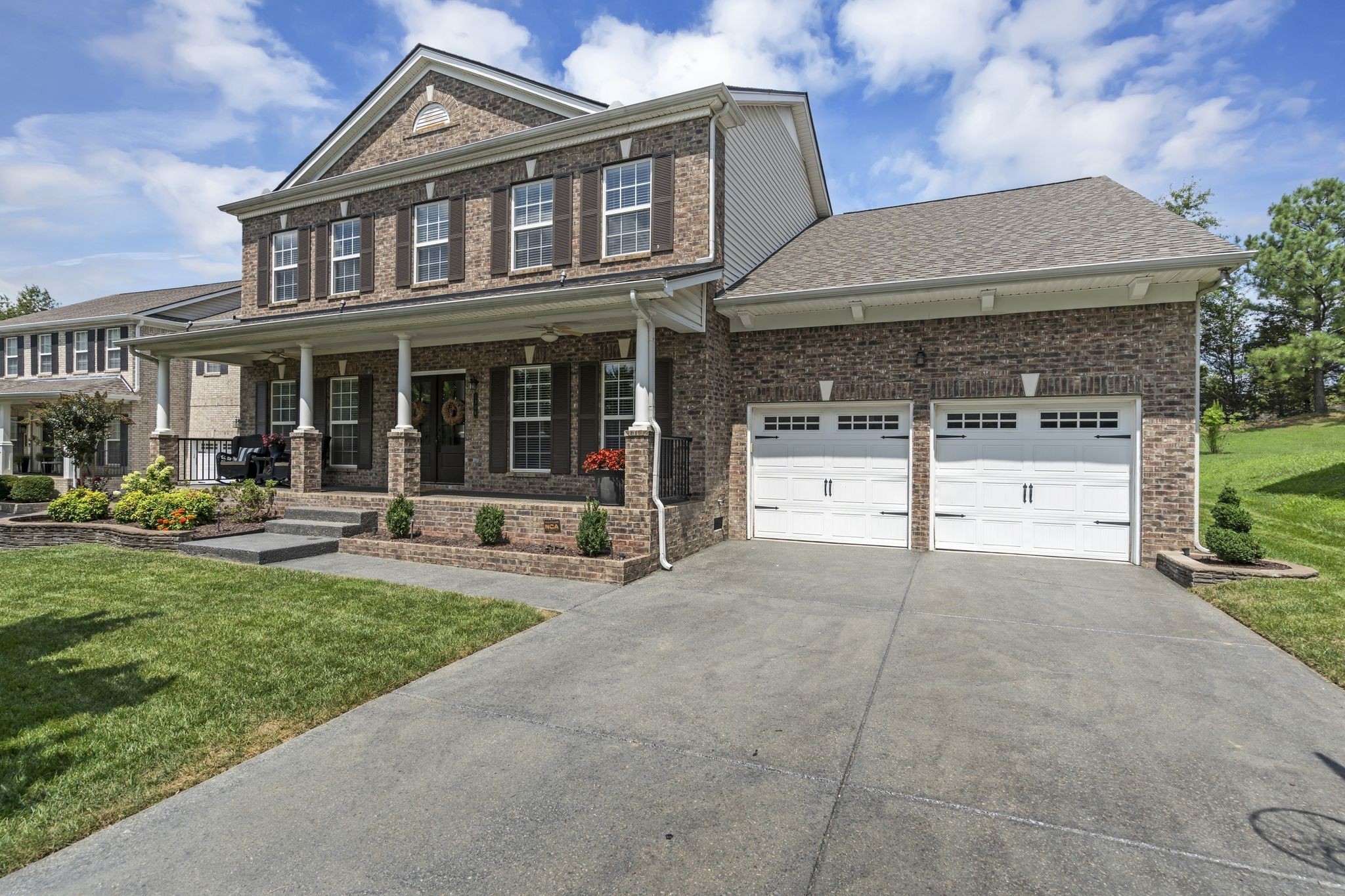 1306 Slade Ct
