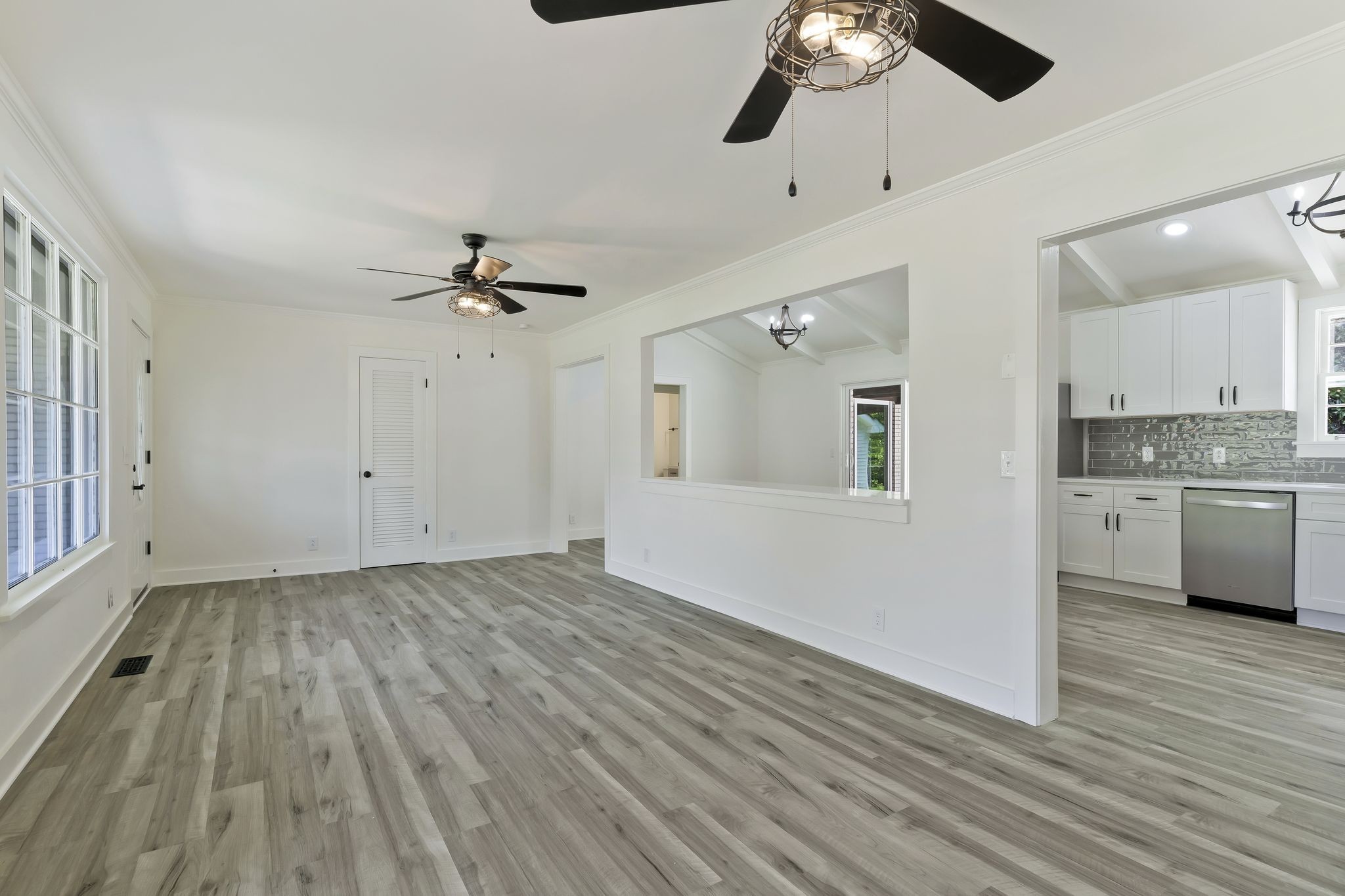 103 Crossroad Dr